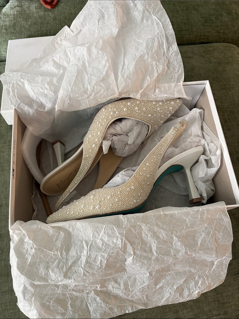 Betsy Johnson Clark White Rhinestone & Pearl Slingback Pumps - Picture 2 of 7